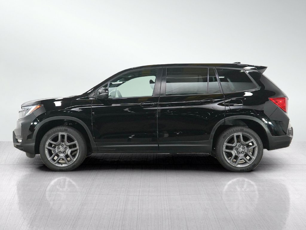 Used 2023 Honda Passport EX-L image 2
