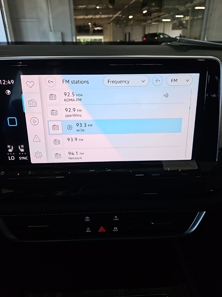 New 2026 Volkswagen Atlas SE image 32