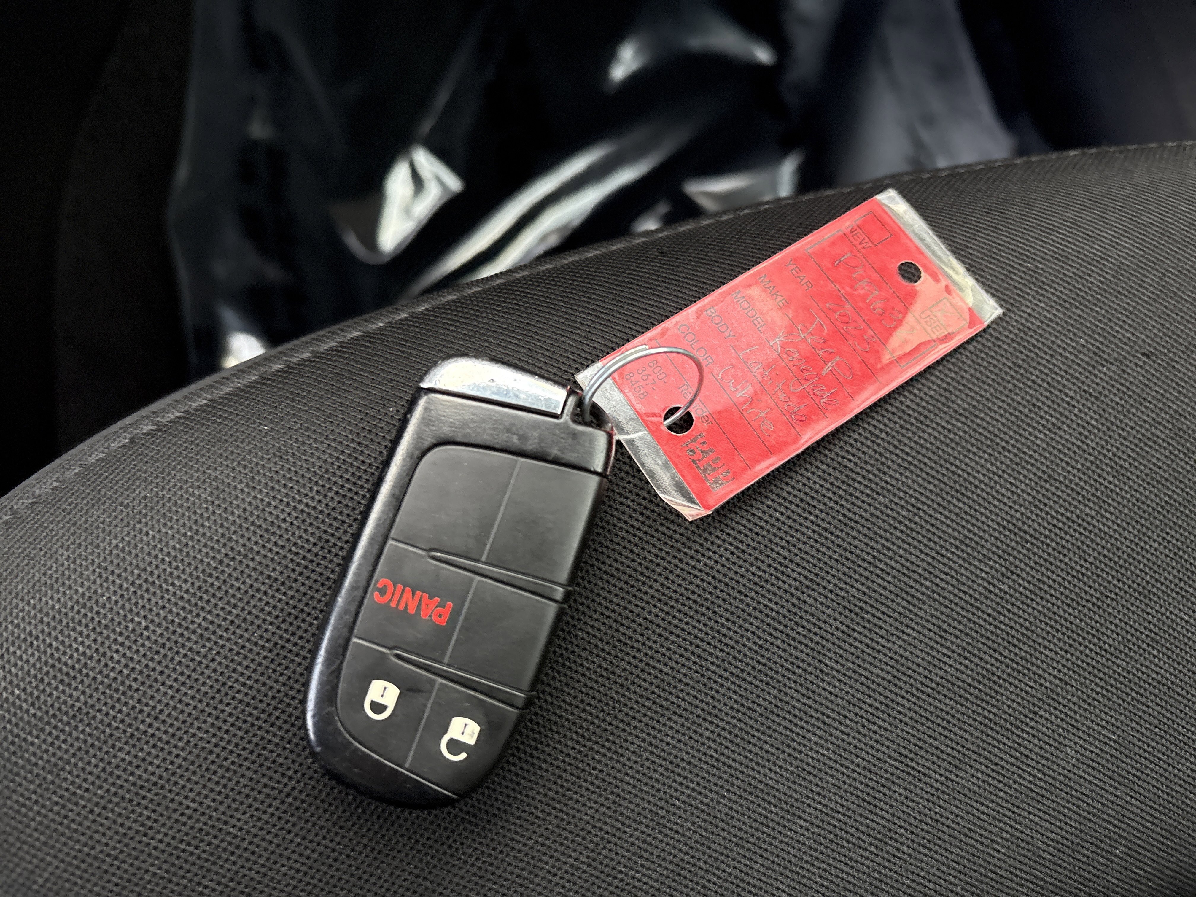 Certified 2023 Jeep Renegade Latitude w/ Premium Group image 36