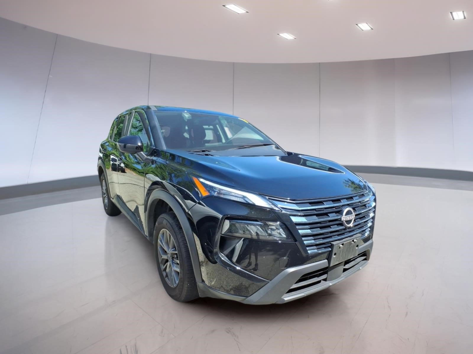 Used 2026 Nissan Rogue SV