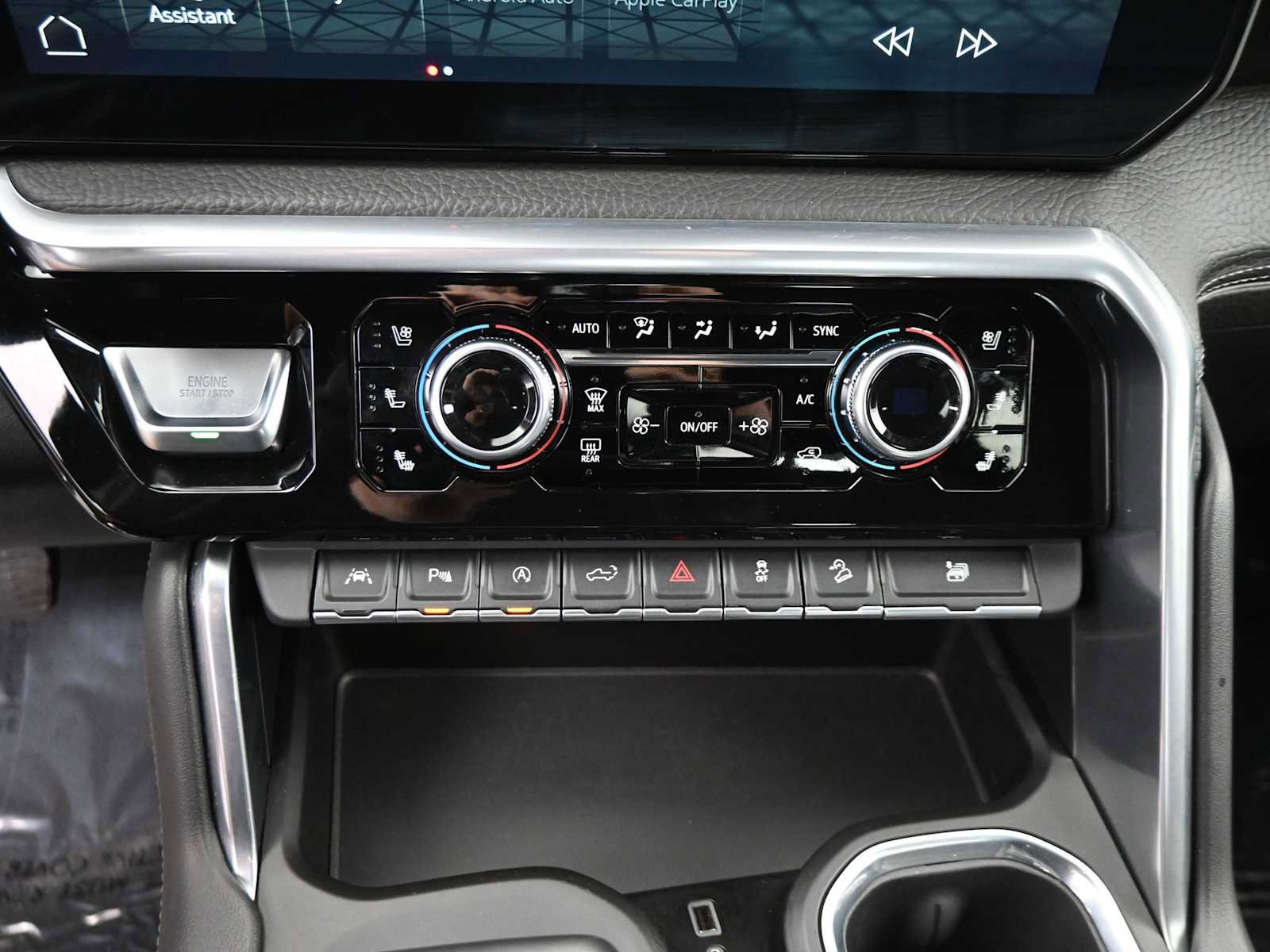 Used 2023 GMC Sierra 1500 Denali w/ Denali Reserve Package AWD/4WD image 28