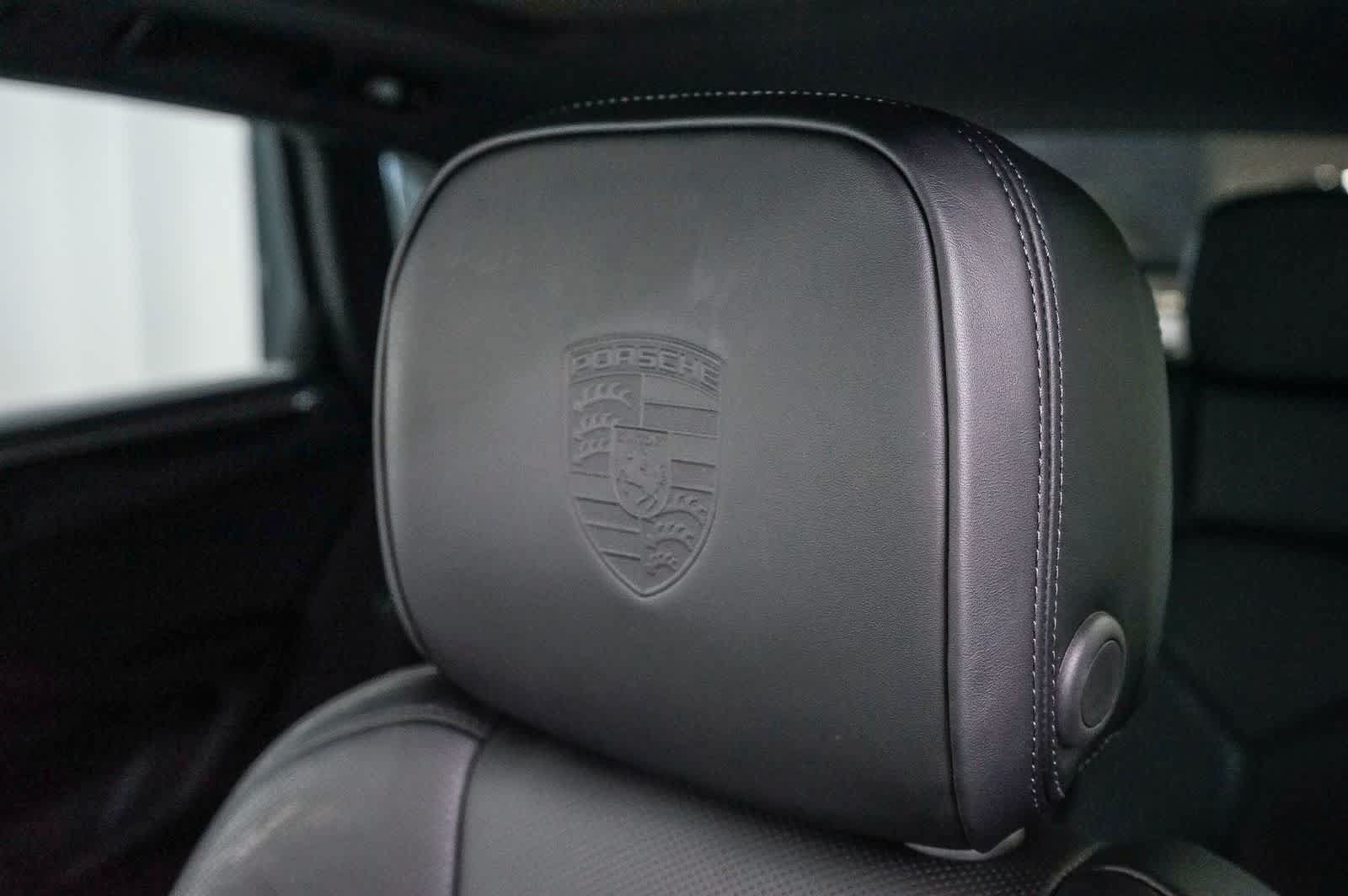 Certified 2026 Porsche Macan S AWD/4WD image 29