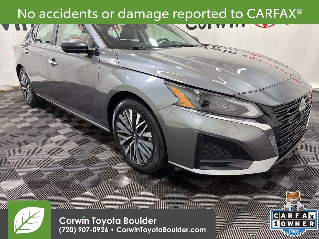 Used 2024 Nissan Altima 2.5 SV