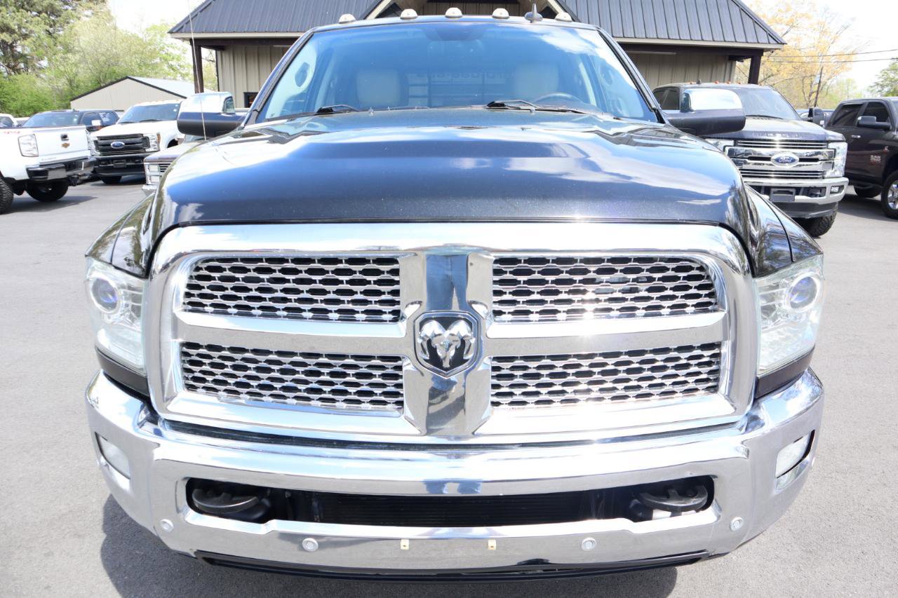 Used 2017 RAM 3500 Laramie AWD/4WD image 2