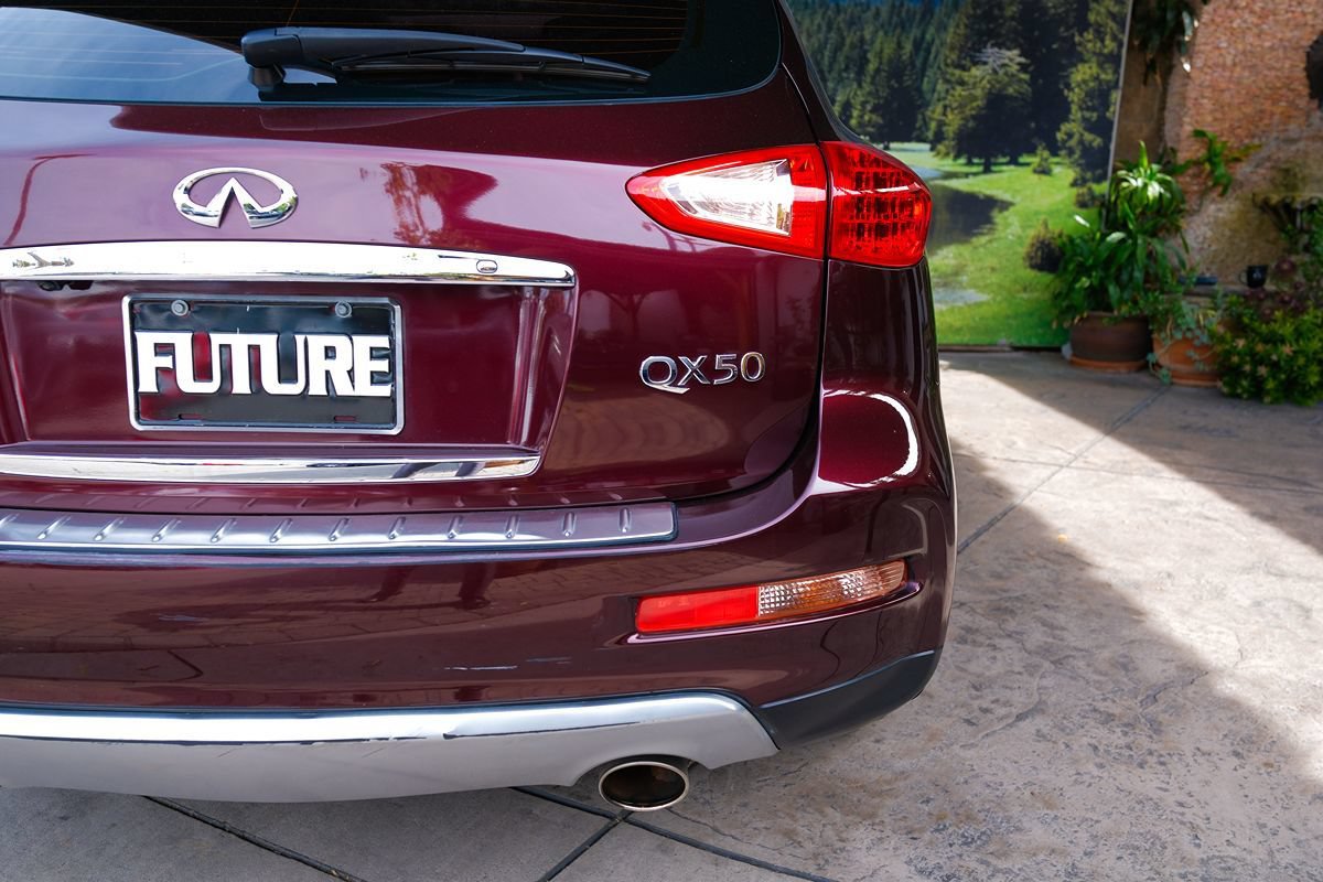 Used 2016 INFINITI QX50 2WD w/ Premium Package image 38