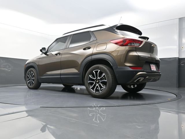 Used 2021 Chevrolet TrailBlazer ACTIV w/ Convenience Package image 3