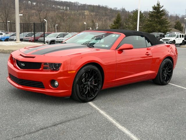 Used 2013 Chevrolet Camaro SS w/ RS Package image 9