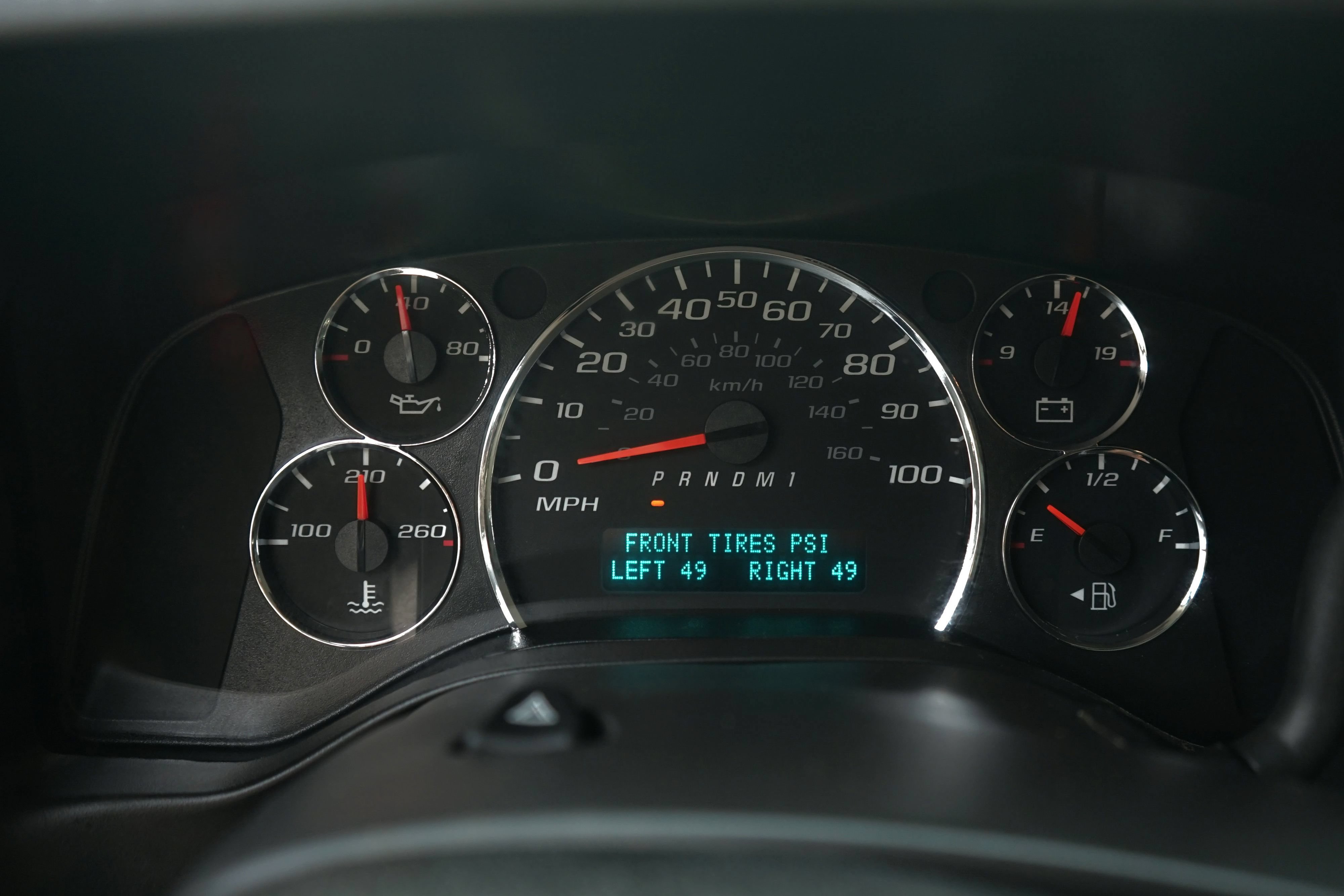 Used 2017 Chevrolet Express 2500 RWD image 10