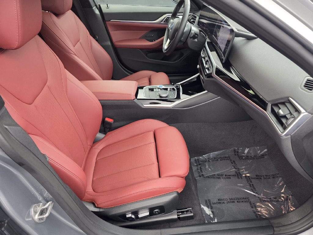Certified 2024 BMW i4 eDrive35 w/ Convenience Package RWD image 26