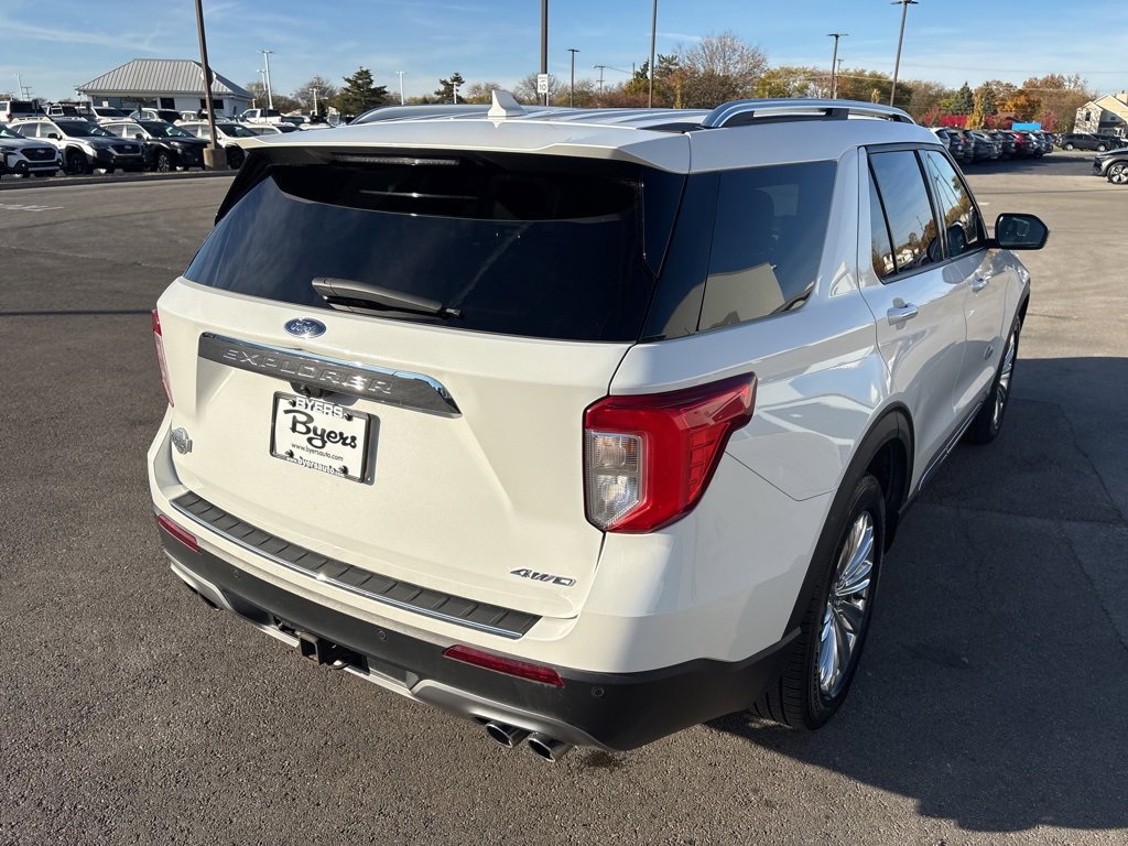 Used 2021 Ford Explorer King Ranch w/ Premium Technology Package image 3