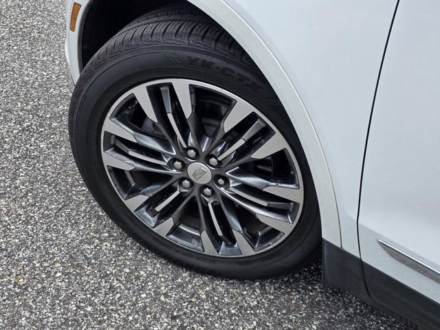 Used 2017 Cadillac XT5 Premium Luxury FWD image 38