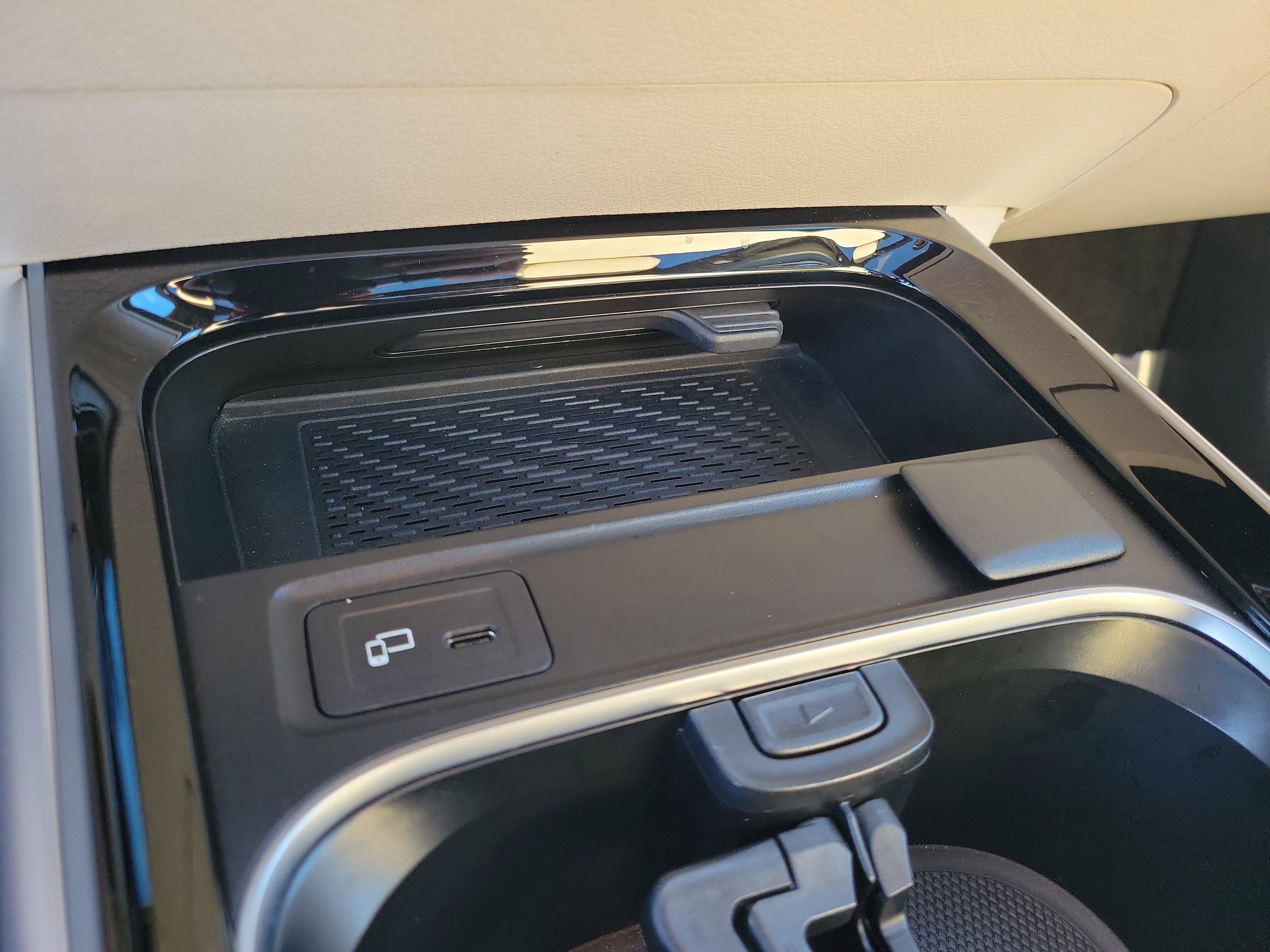 Used 2021 Mercedes-Benz GLB 250 image 33