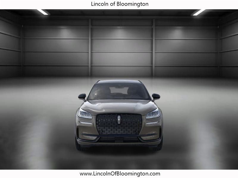 New 2025 Lincoln Corsair Reserve w/ Equipment Group 202A image 8