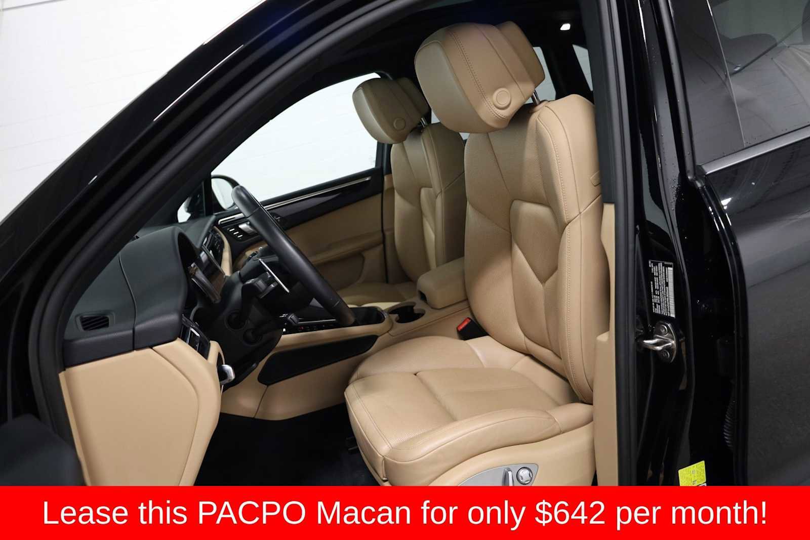 Certified 2024 Porsche Macan image 5