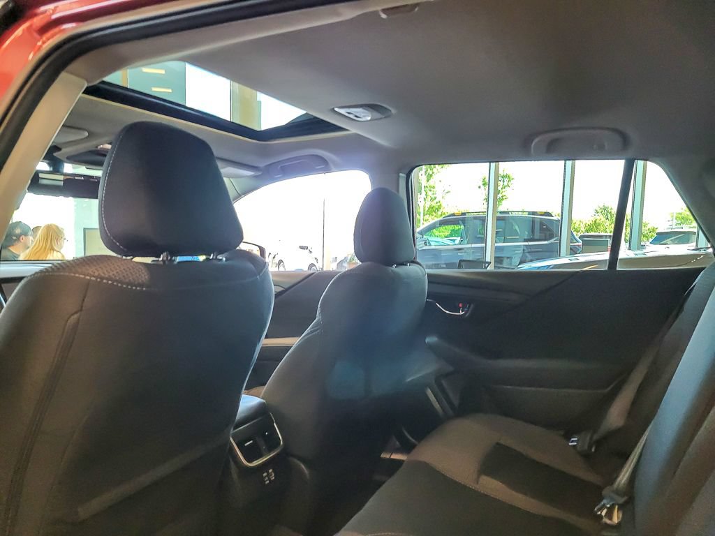 Certified 2024 Subaru Outback Premium w/ Popular Package #1A AWD/4WD image 11