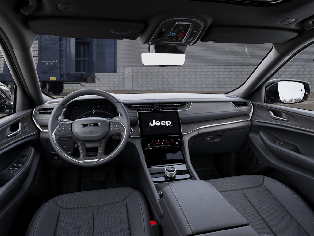 New 2025 Jeep Grand Cherokee L Limited w/ Luxury Tech Group II image 14