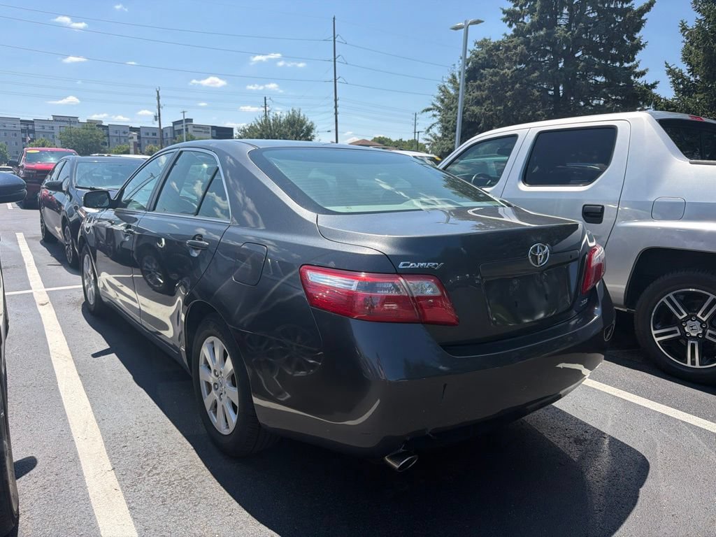 Used 2007 Toyota Camry XLE FWD image 2