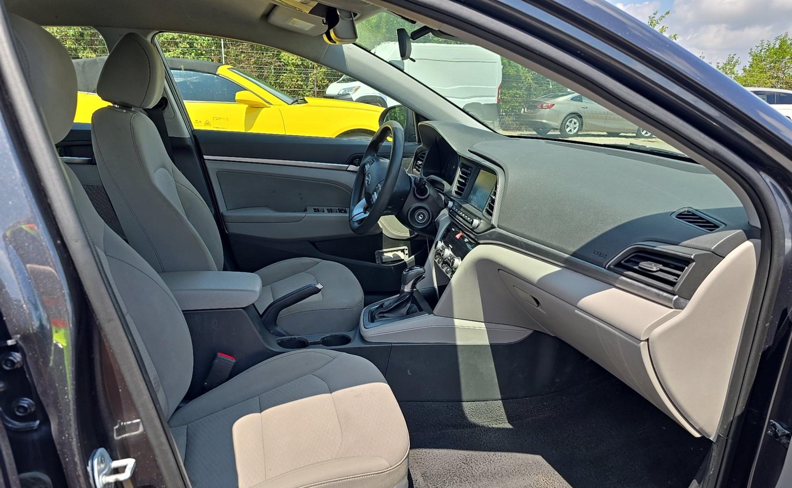 Used 2020 Hyundai Elantra SEL FWD image 6
