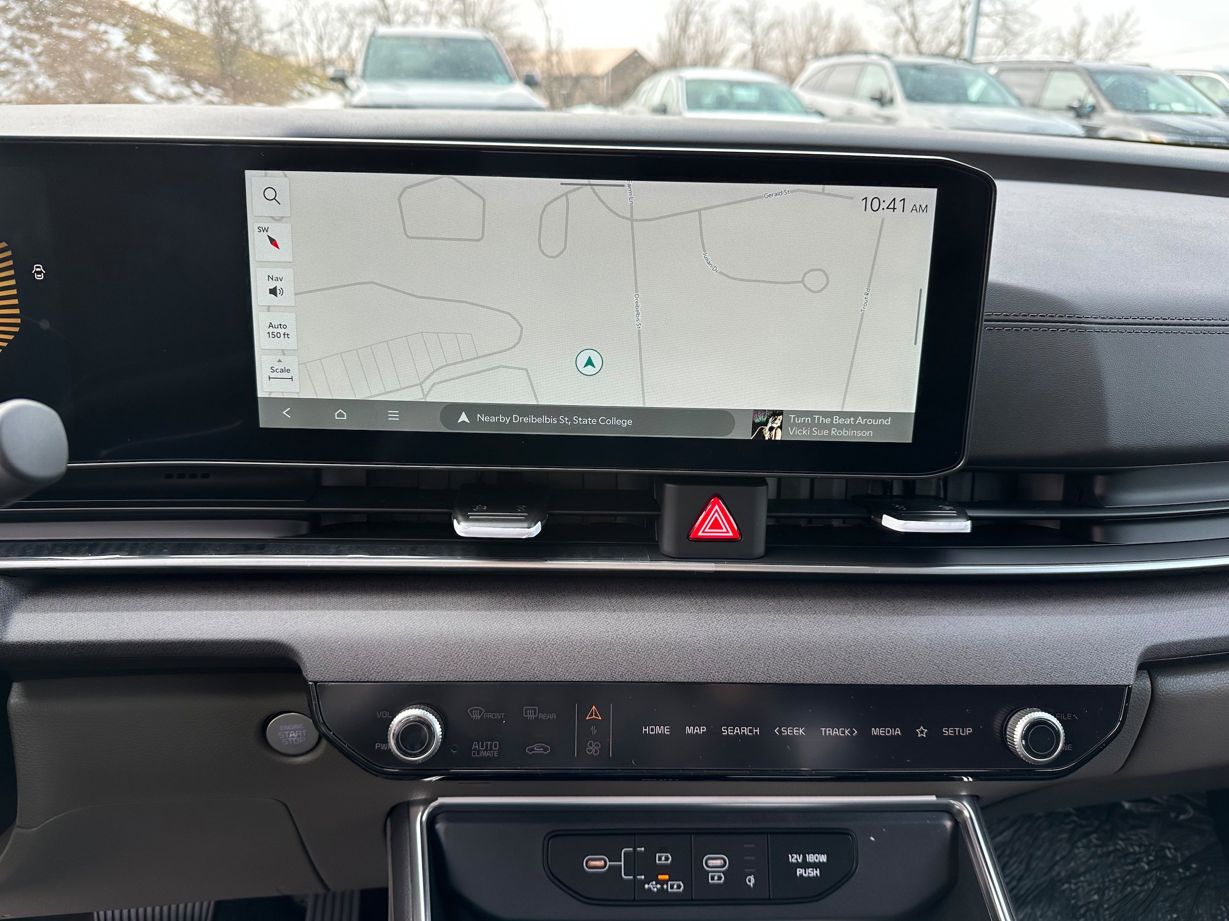 New 2026 Kia Carnival EX FWD image 43