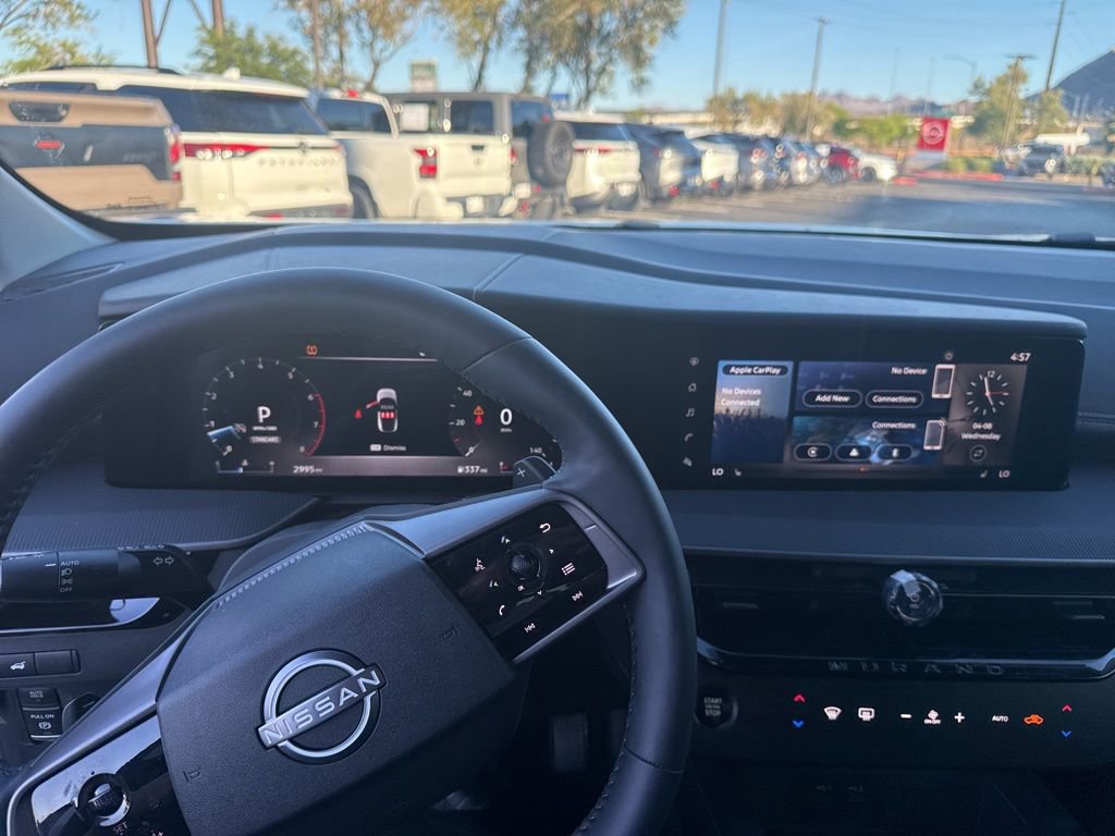 Used 2025 Nissan Murano SV image 21