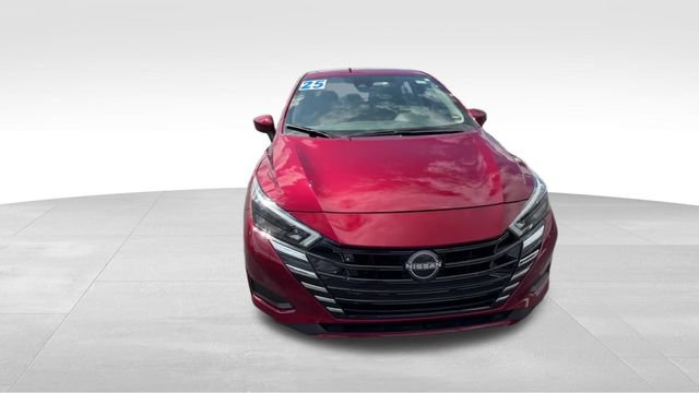 Used 2025 Nissan Versa SV FWD image 9