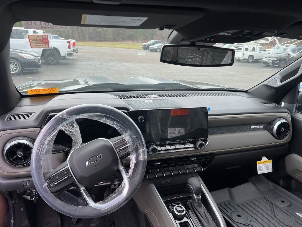 New 2026 Chevrolet Colorado ZR2 w/ Midnight Edition image 14