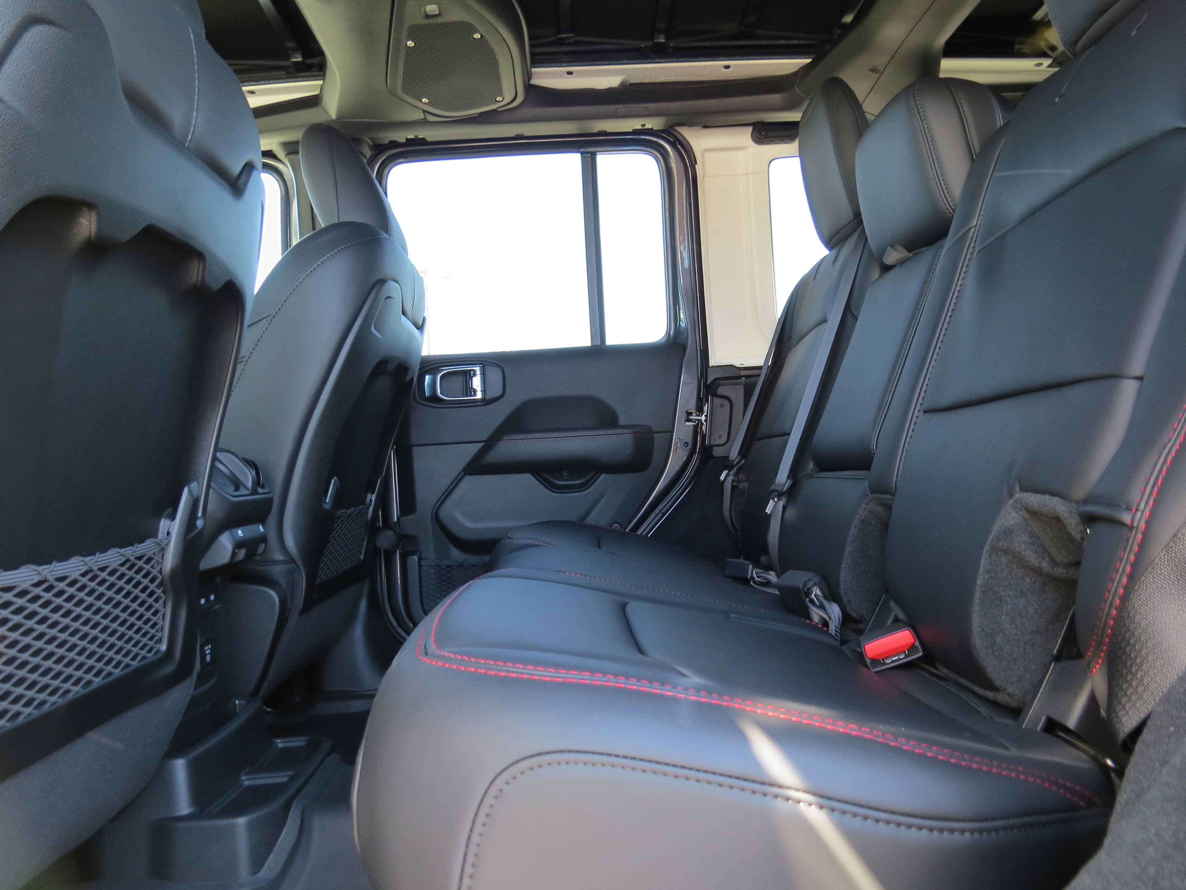 New 2026 Jeep Wrangler Unlimited Rubicon image 15