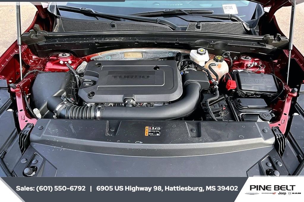 Used 2023 Buick Envision Essence w/ Sport Touring Package image 8