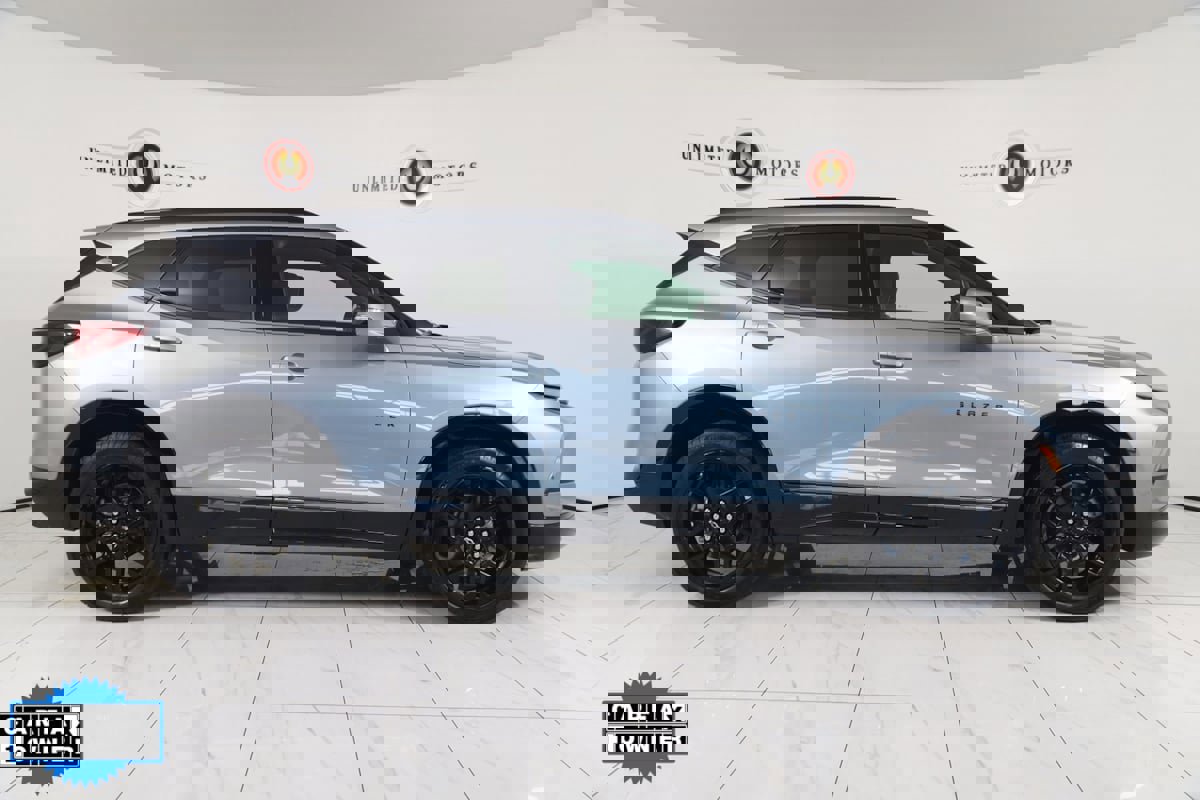 Used 2023 Chevrolet Blazer RS w/ LPO, Floor Liner Package image 2