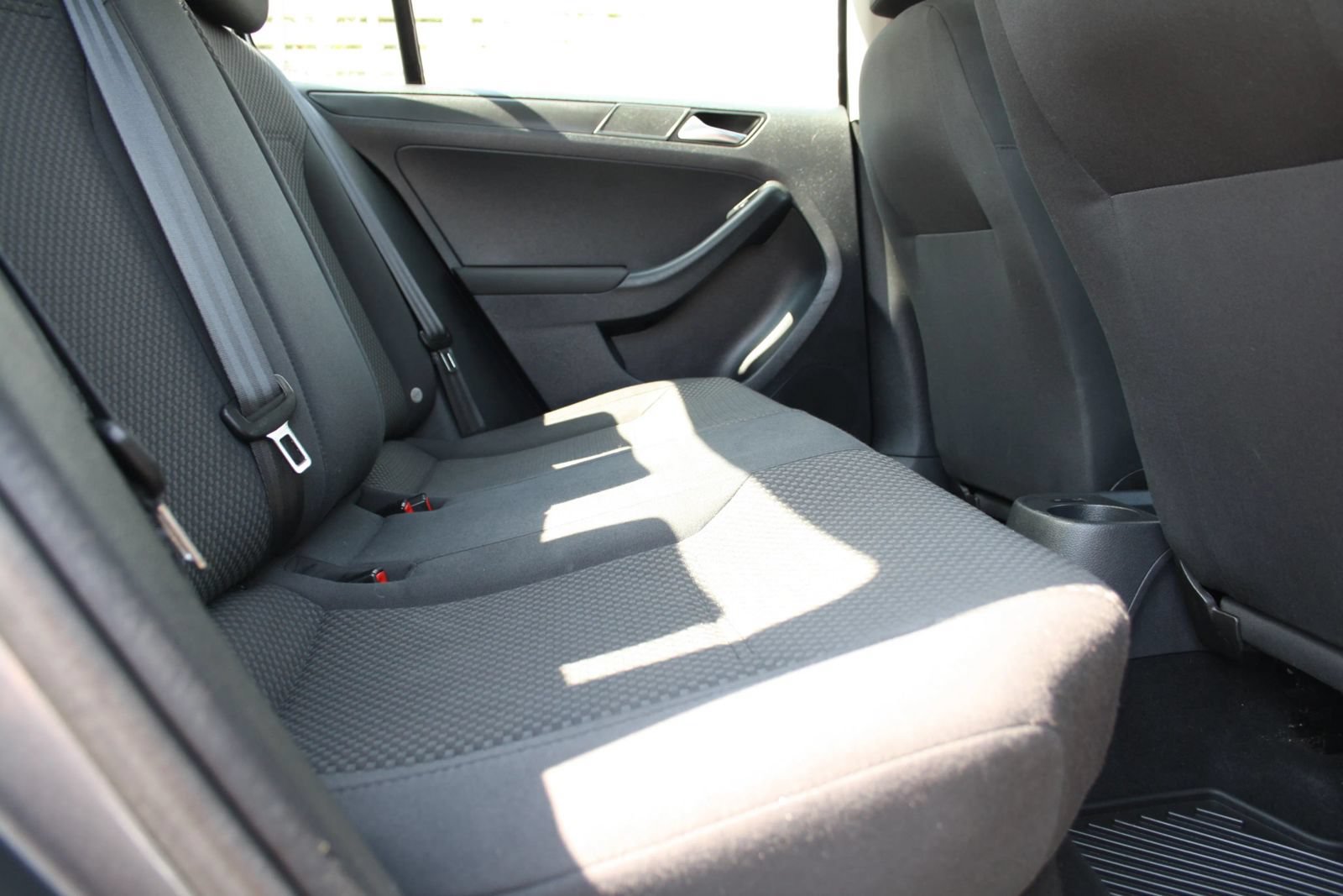 Used 2012 Volkswagen Jetta S FWD image 11