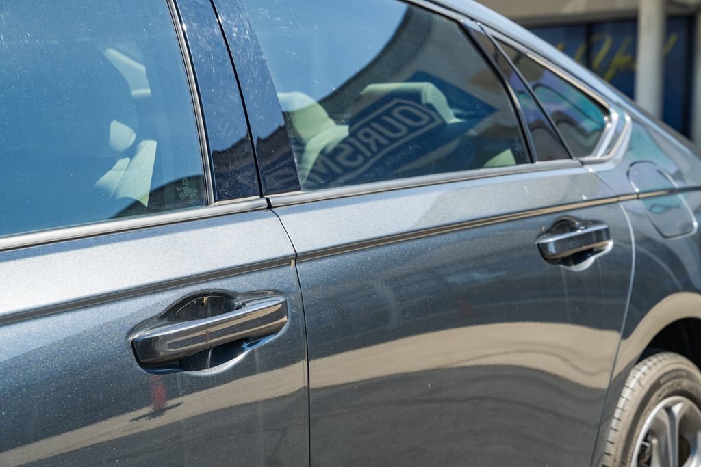 Used 2024 Honda Accord EX image 13