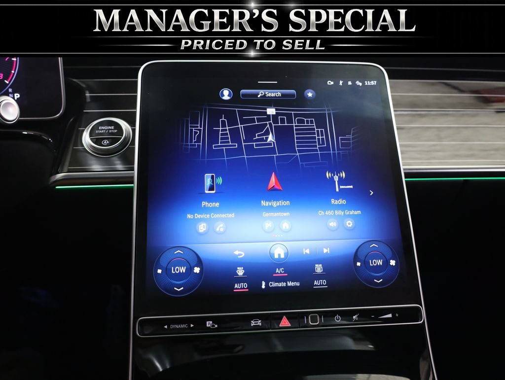 Used 2022 Mercedes-Benz S 500 4MATIC w/ AMG Line Package image 17
