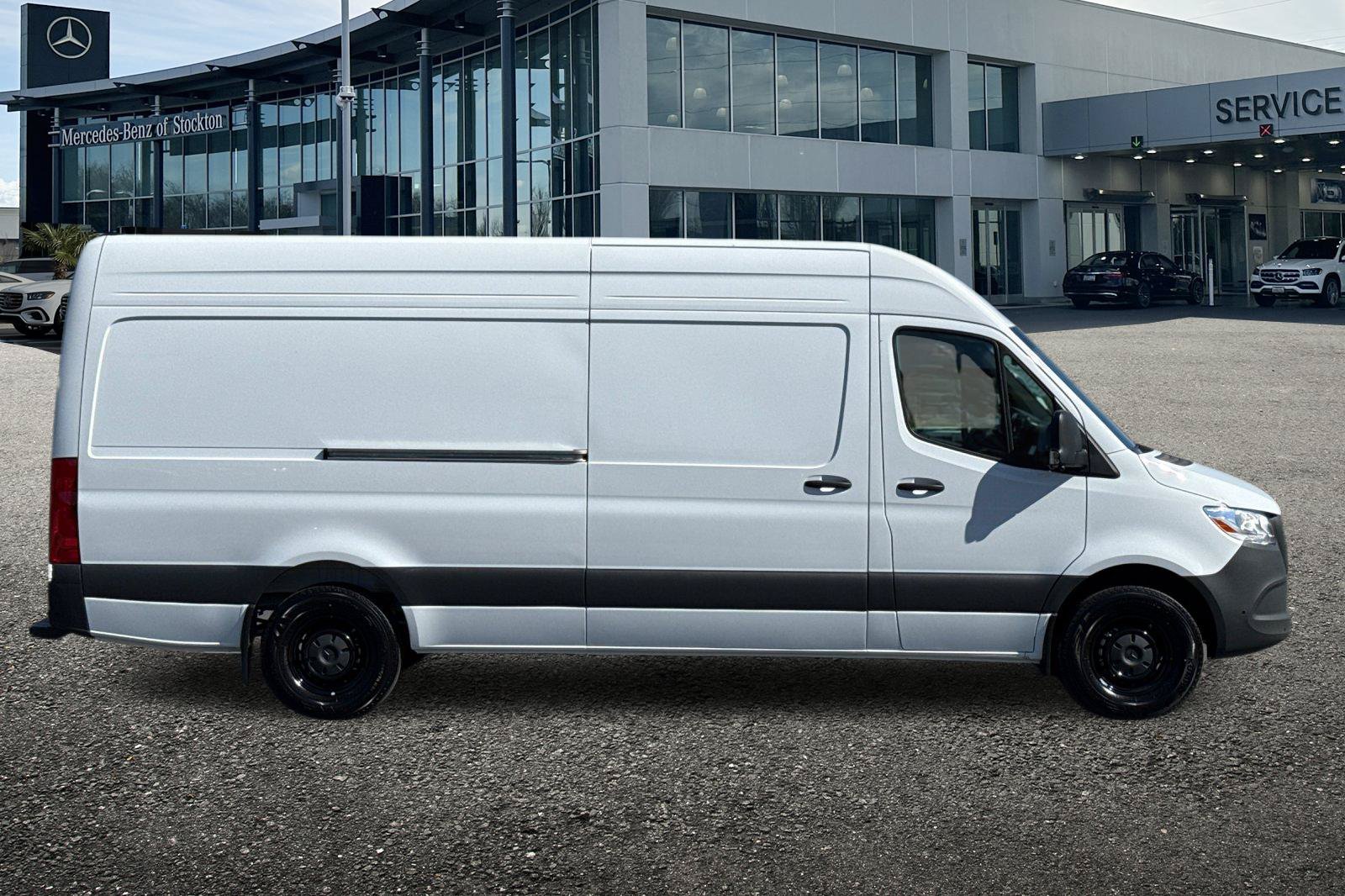 New 2026 Mercedes-Benz Sprinter 2500 image 3