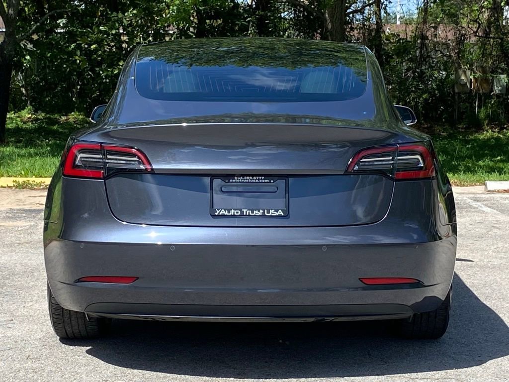 Used 2018 Tesla Model 3 Mid Range image 7