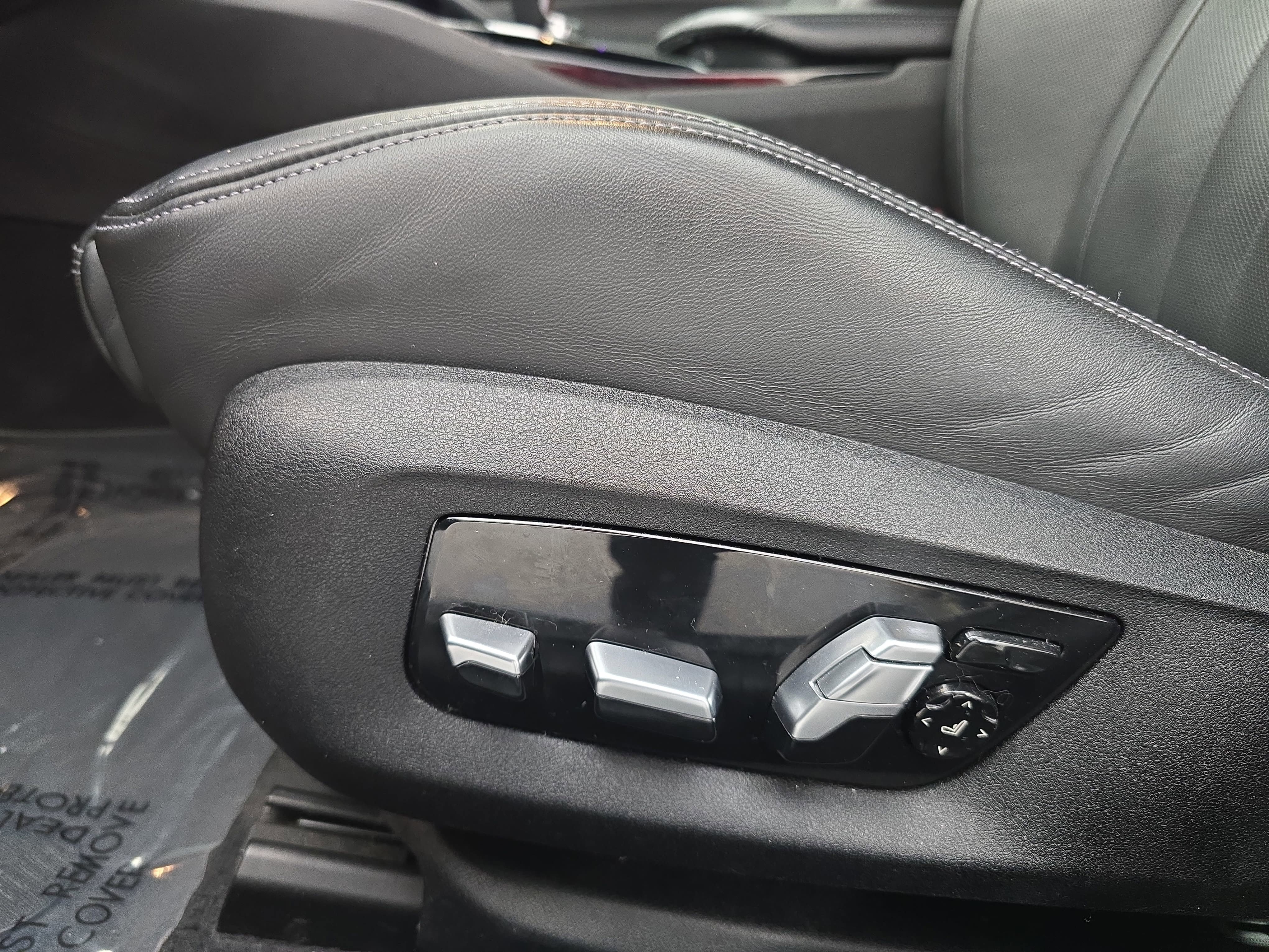 Used 2020 BMW M5 w/ Executive Package image 29