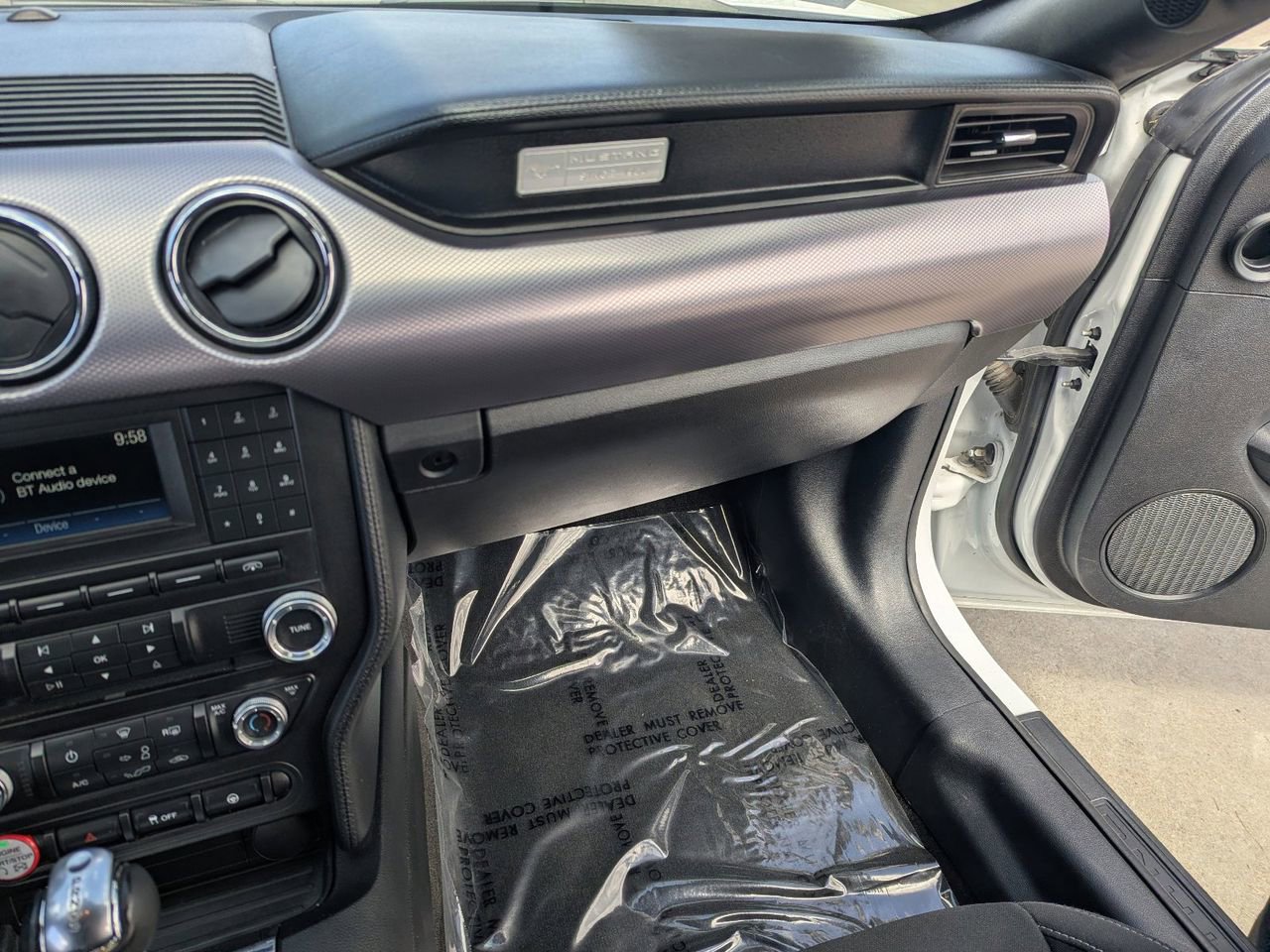 Used 2017 Ford Mustang GT RWD image 14
