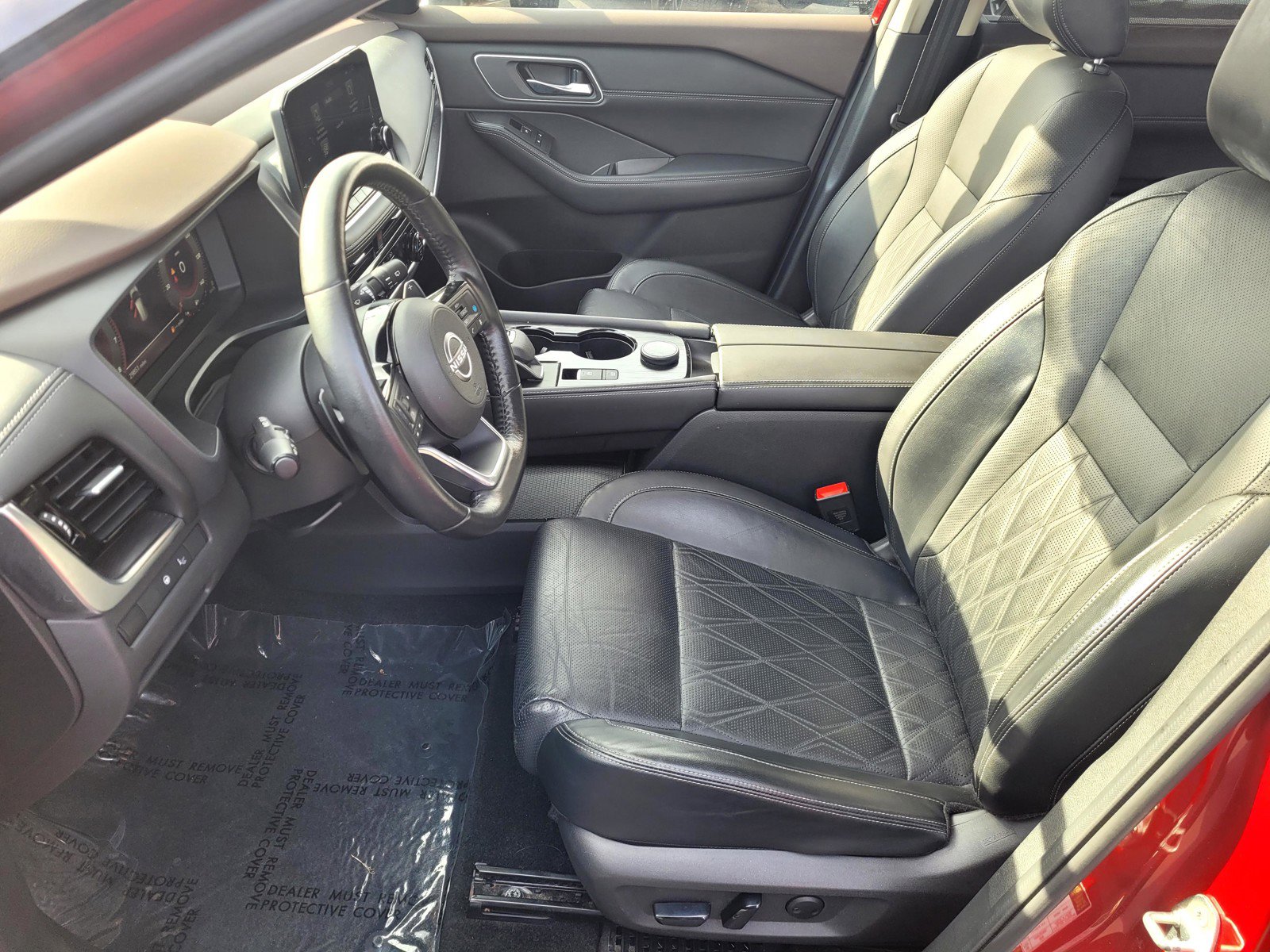 Used 2022 Nissan Rogue Platinum w/ Head-Up Display Package image 15