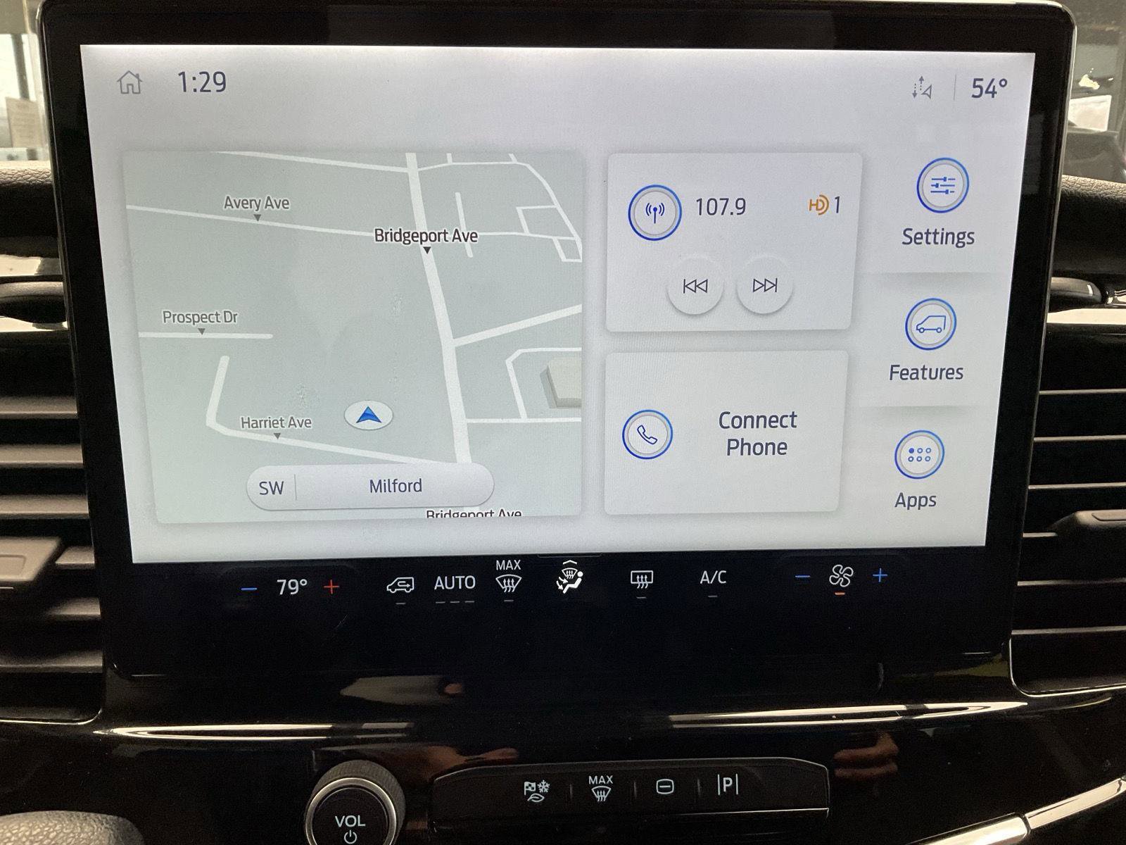 Used 2023 Ford Transit 350 XLT image 16