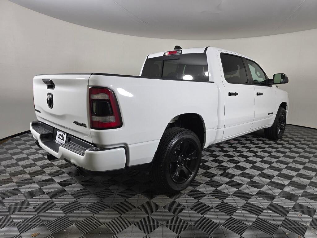 Used 2023 RAM 1500 Big Horn AWD/4WD image 3