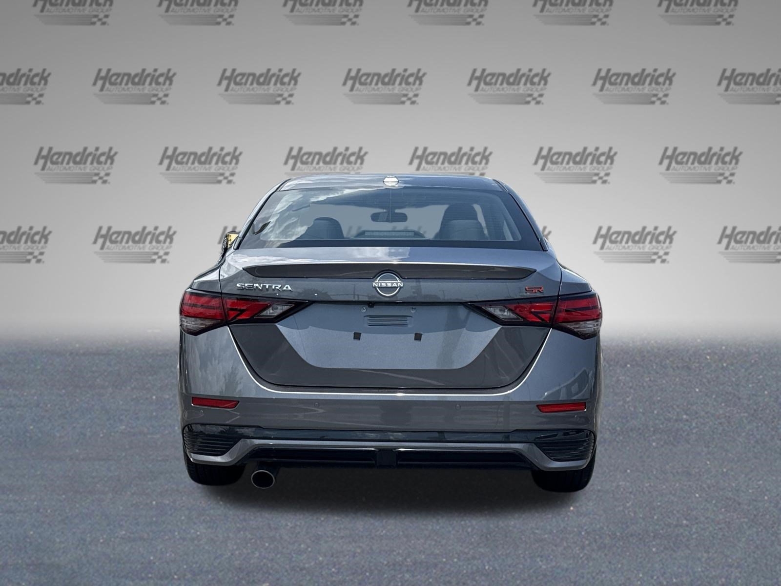 Used 2025 Nissan Sentra SR FWD image 8
