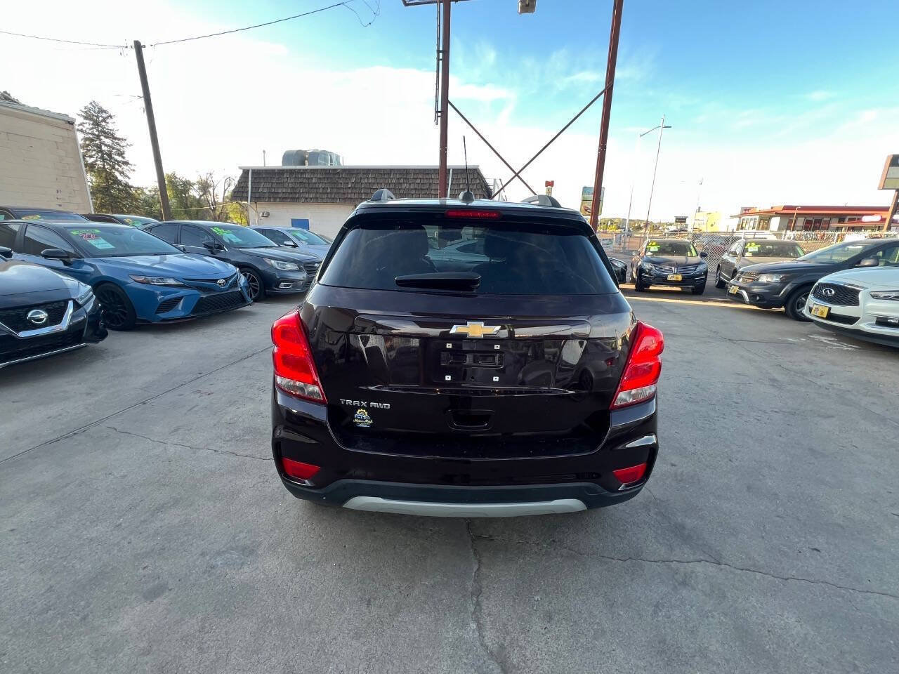 Used 2021 Chevrolet Trax LT AWD/4WD image 4