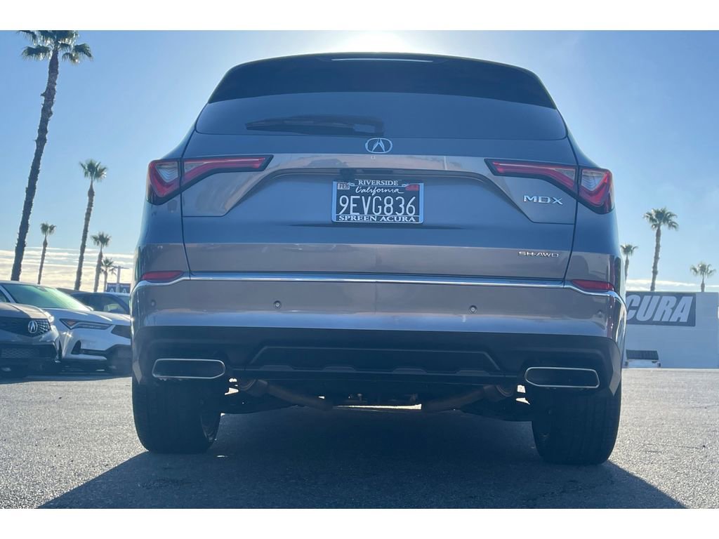 Certified 2023 Acura MDX SH-AWD w/ Technology Package image 4
