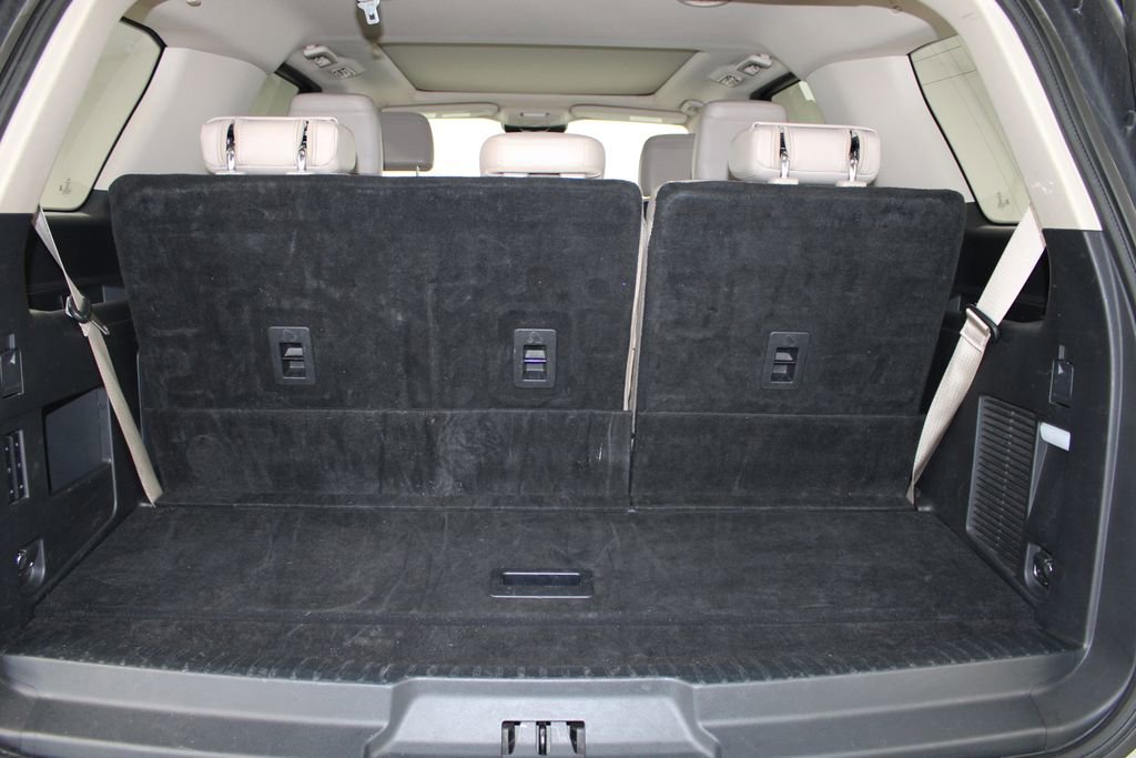 Used 2023 Ford Expedition Limited image 14