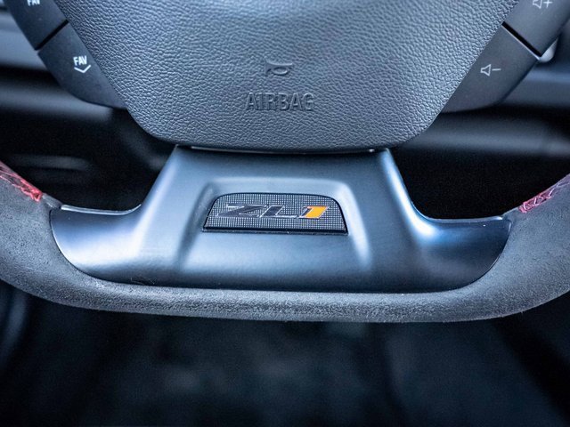 Used 2018 Chevrolet Camaro ZL1 image 32