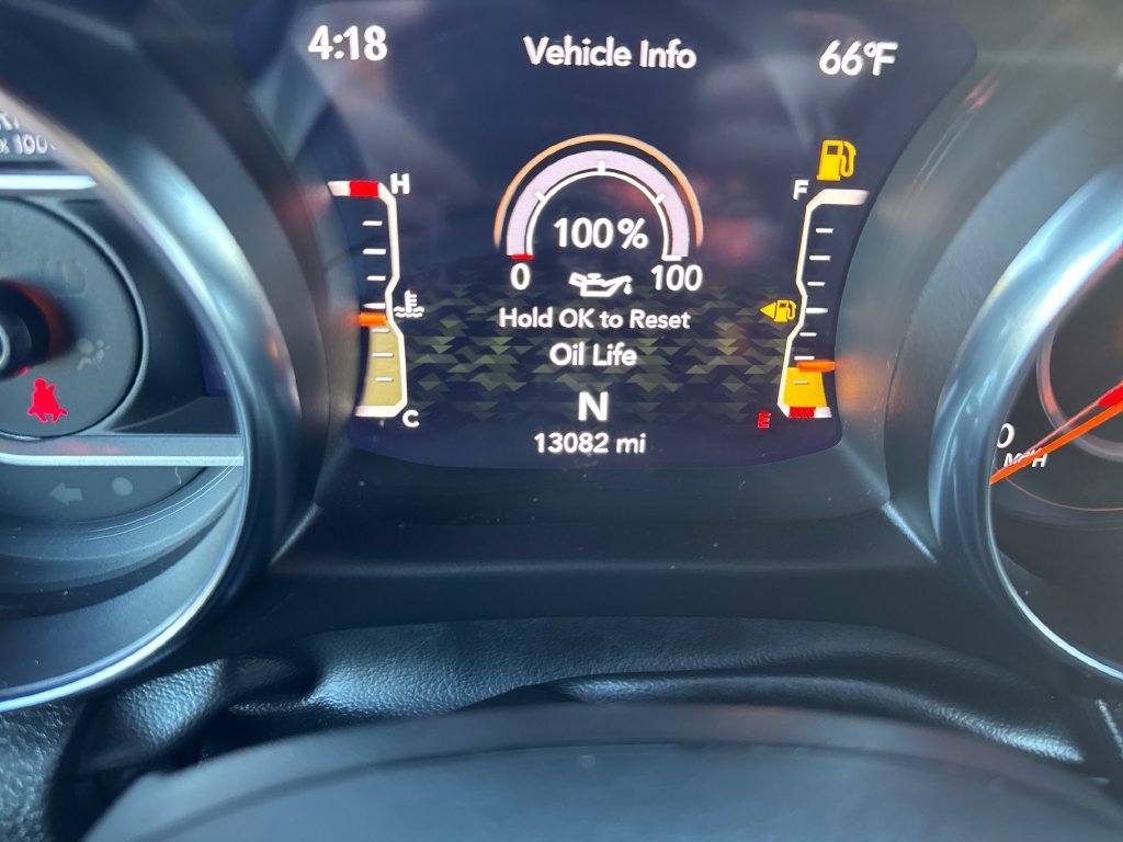 Used 2023 Jeep Gladiator Rubicon w/ Cold Weather Group AWD/4WD image 19