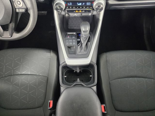 Used 2025 Toyota RAV4 XLE AWD/4WD image 19