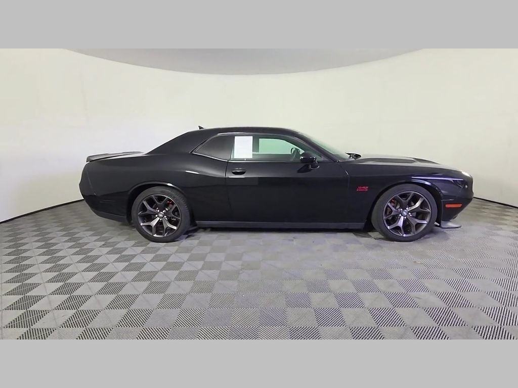 Used 2018 Dodge Challenger R/T Plus RWD image 35
