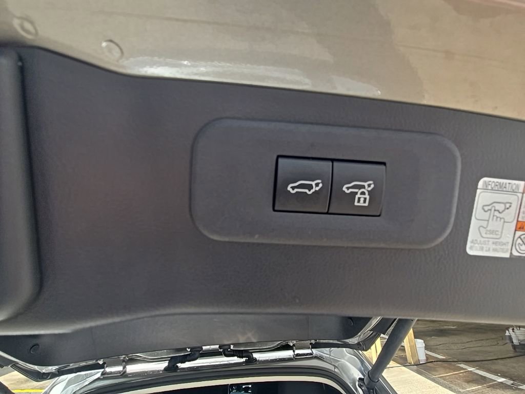 Used 2022 Lexus NX 250 FWD w/ Towing Package (2000 Lbs) image 27