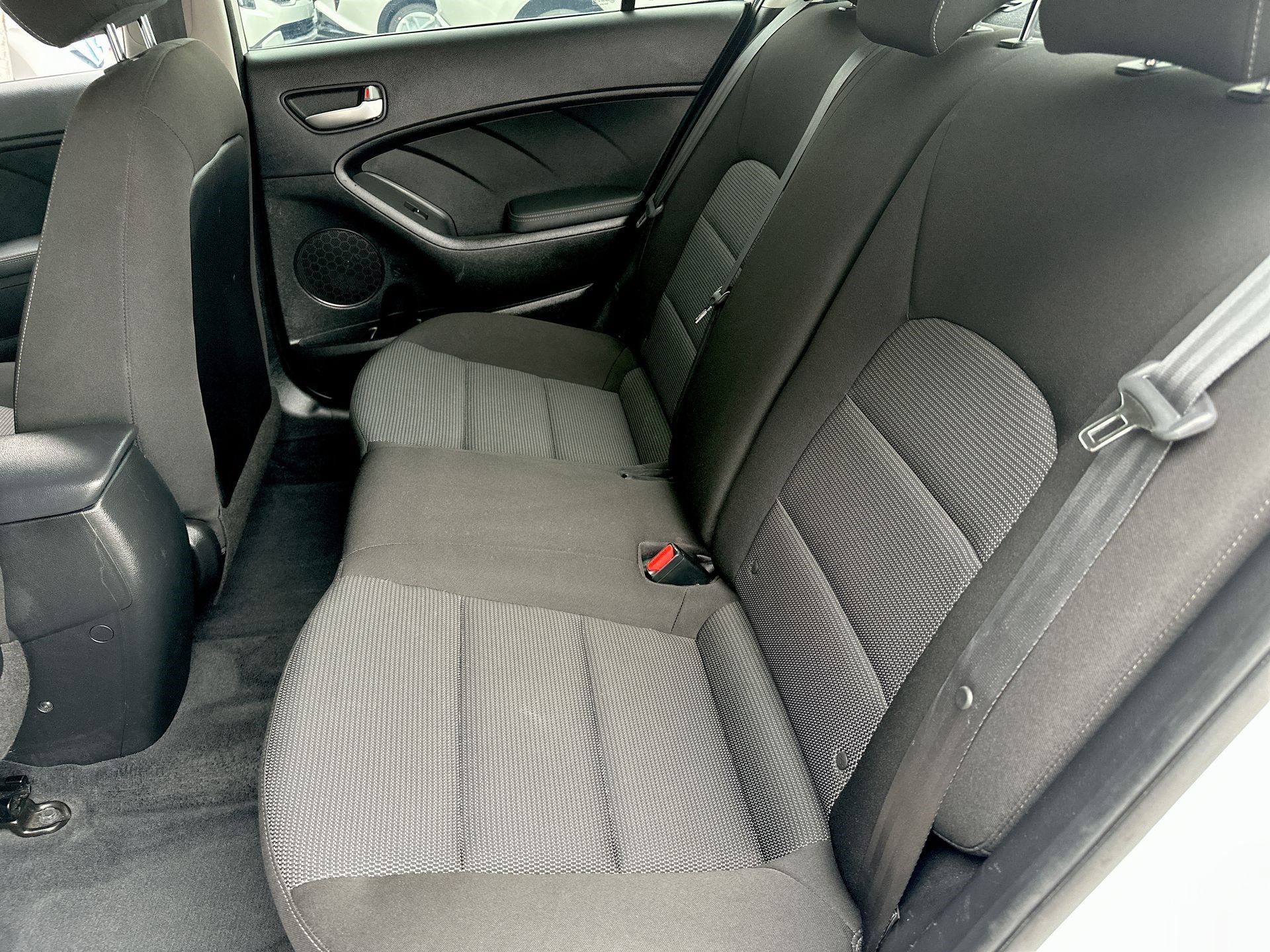 Used 2018 Kia Forte LX image 26