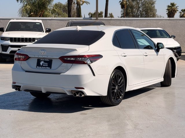 Used 2024 Toyota Camry XSE FWD image 5